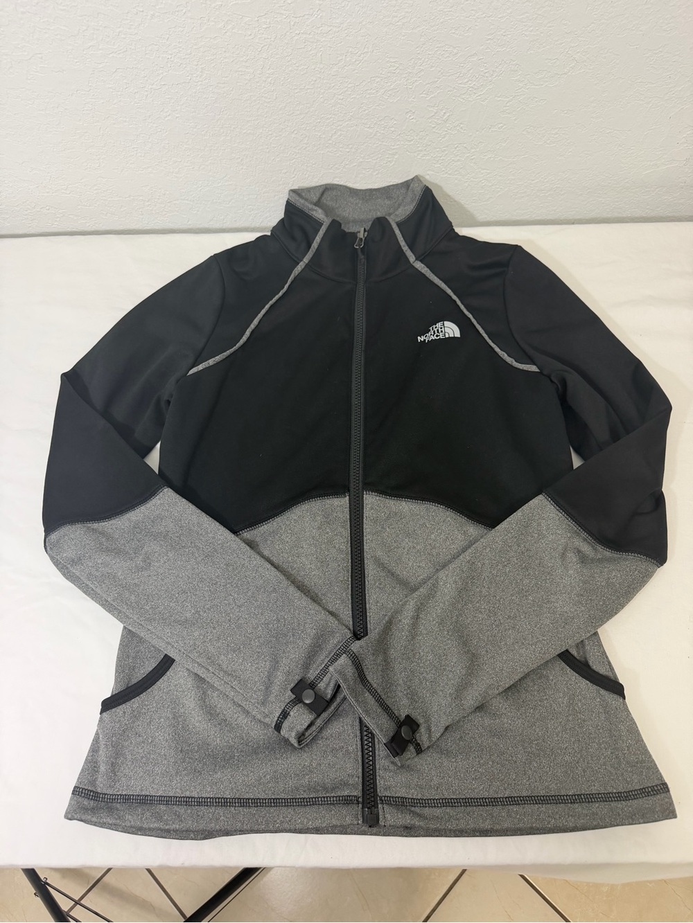 The North Face Women's Black and Gray Full-Zip Utility Jacket